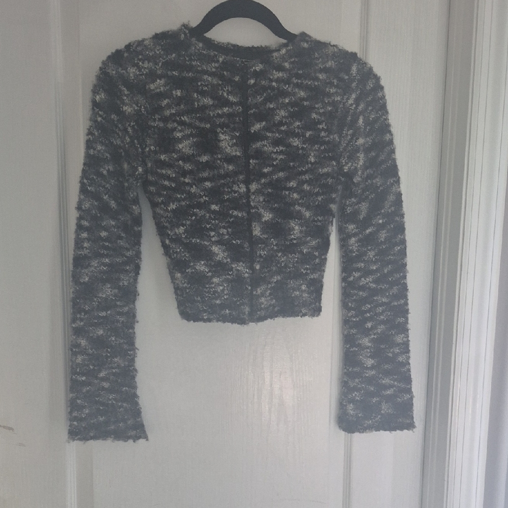 FREE COUTURE Crop Chic Black and White Textured Sweater size X Small